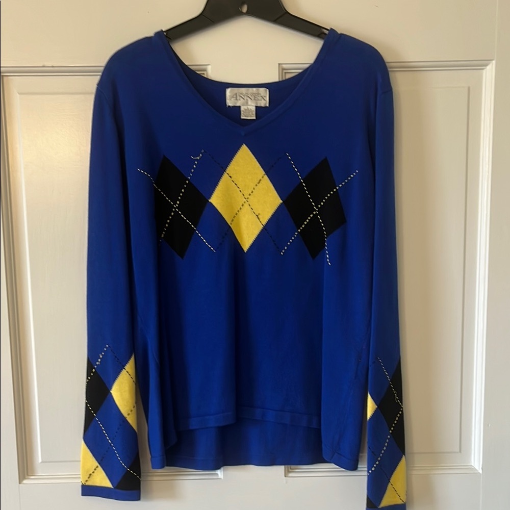 Annie Blue Sweater with Argyle Pattern and Long Sleeves